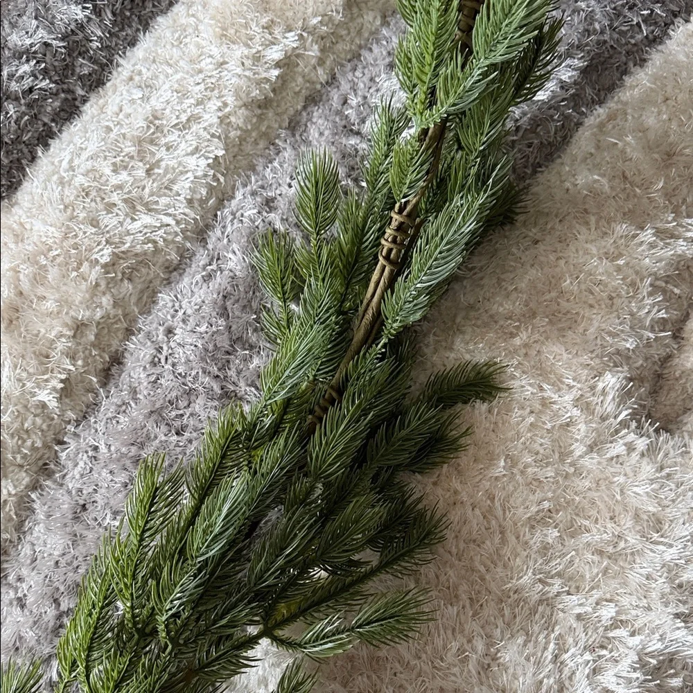 Green Pine Garland with Realistic Needles